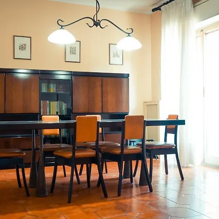 Av Apartament Aci Castello